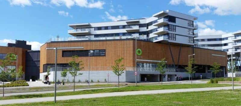 Fornebu S shopping and housing.